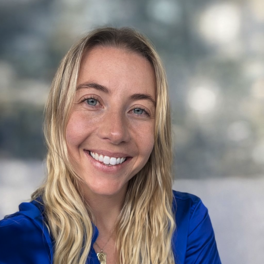 Dr Manon Daniels
